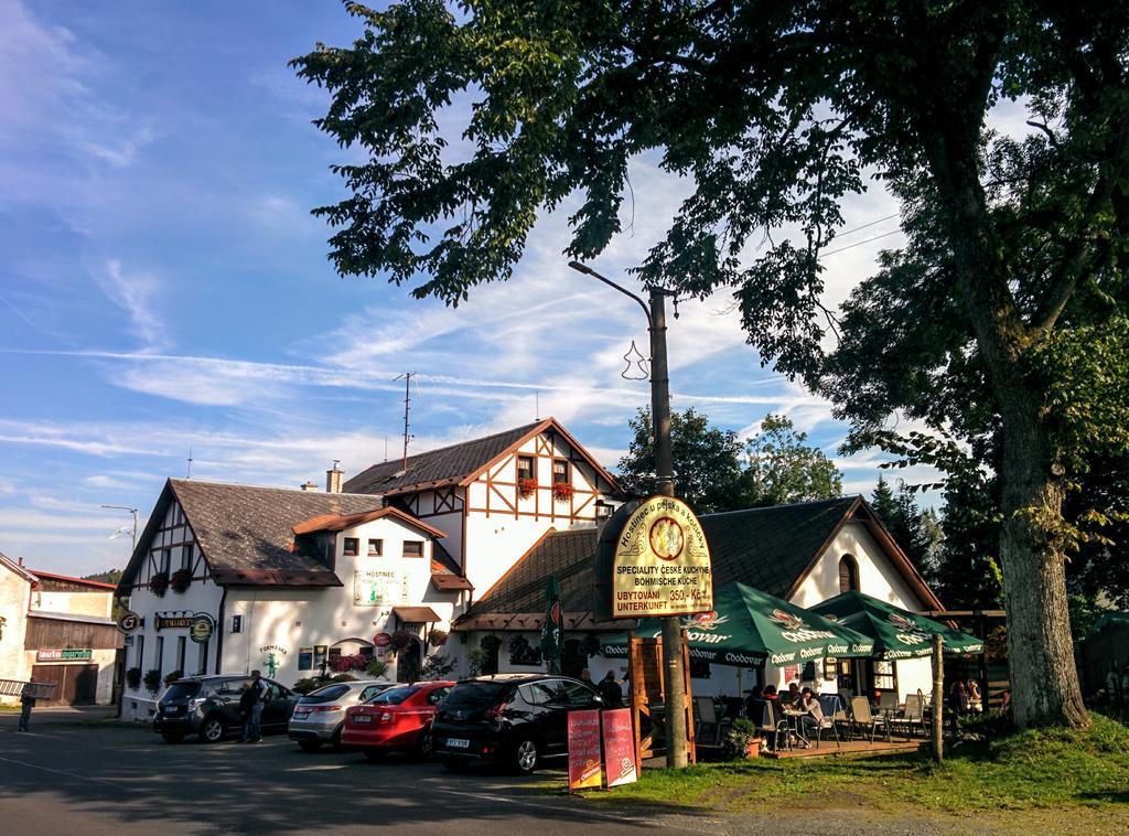 Hostinec U Pejska A Kocicky Маріанські Лазні Екстер'єр фото